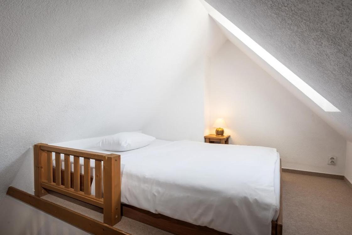 Apartmanovy Dom Vila Maros Павчина-Легота Экстерьер фото